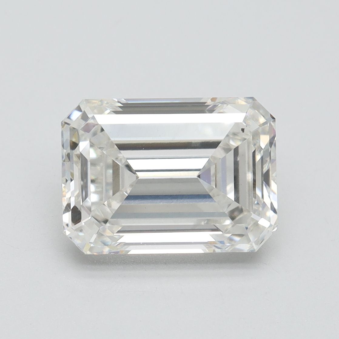 3.03 ct. emerald Lab Grown Diamond front image