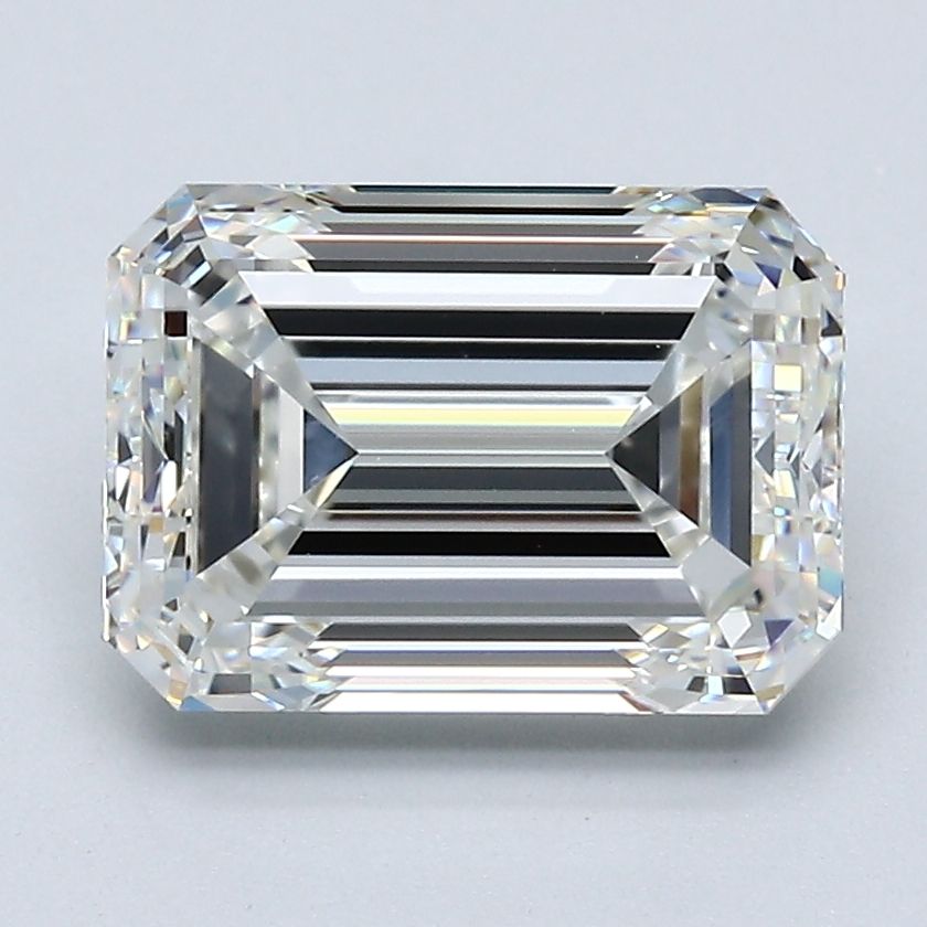 3.01 ct Emerald diamond