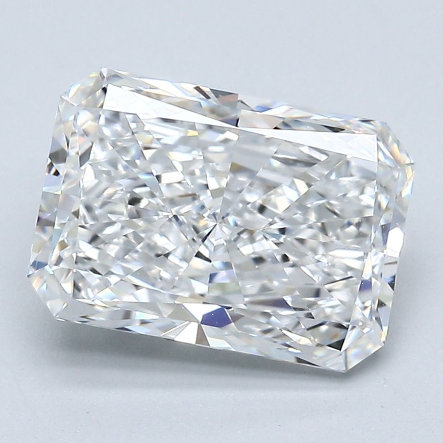 3.50 ct Emerald diamond
