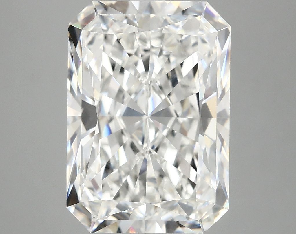5.05 ct. radiant Lab Grown Diamond front image