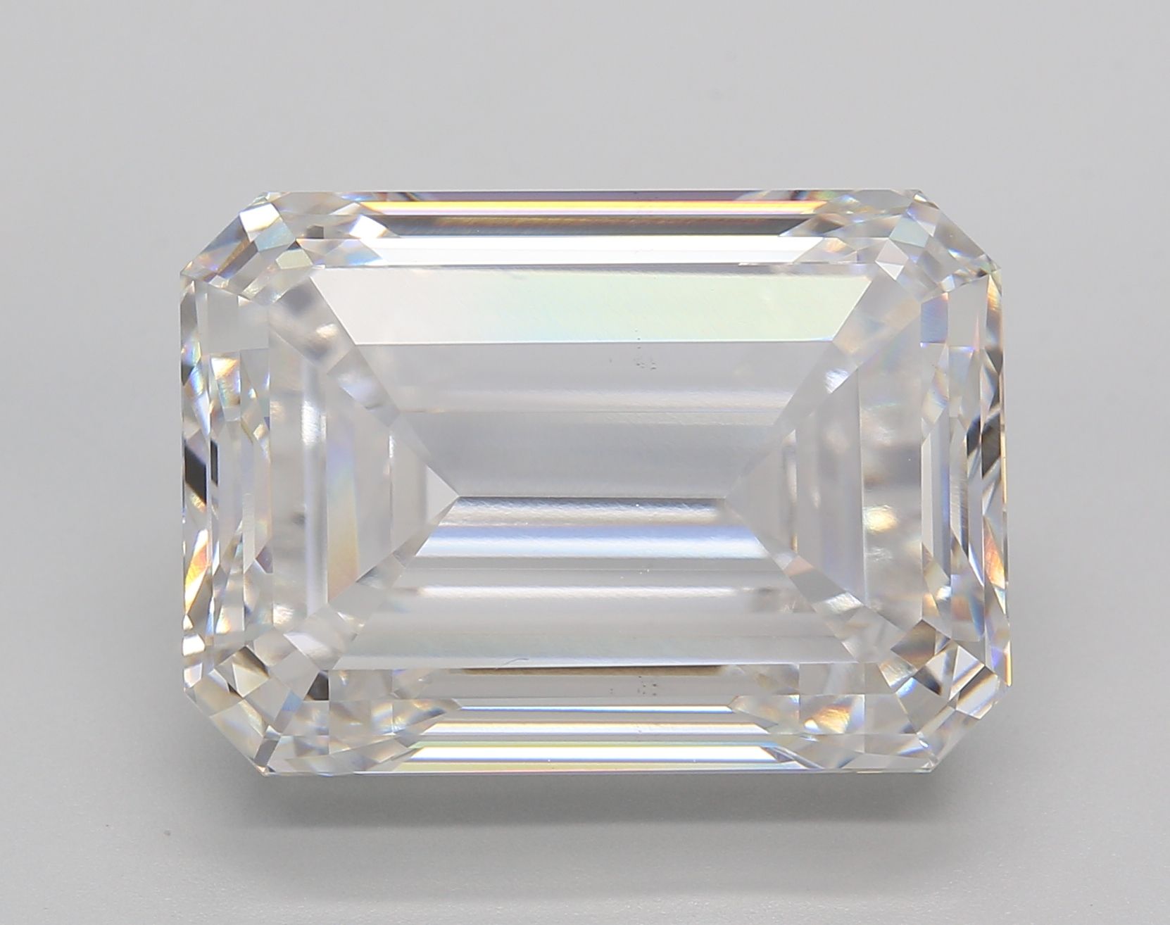 19.00 ct. emerald Lab Grown Diamond front image