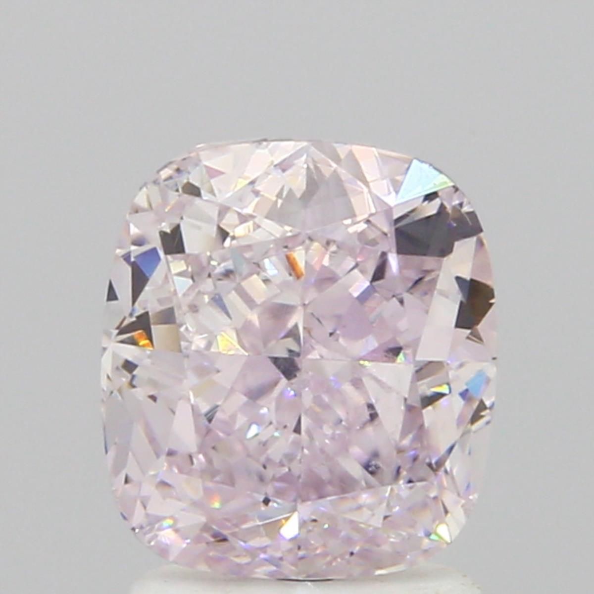 2.01 ct Cushion Brilliant diamond