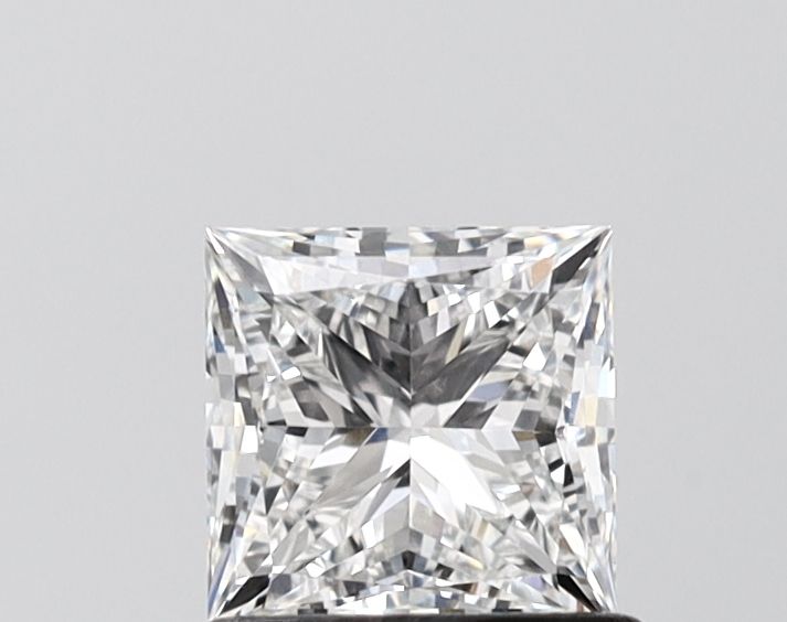 0.95 ct. princess Lab Grown Diamond front image