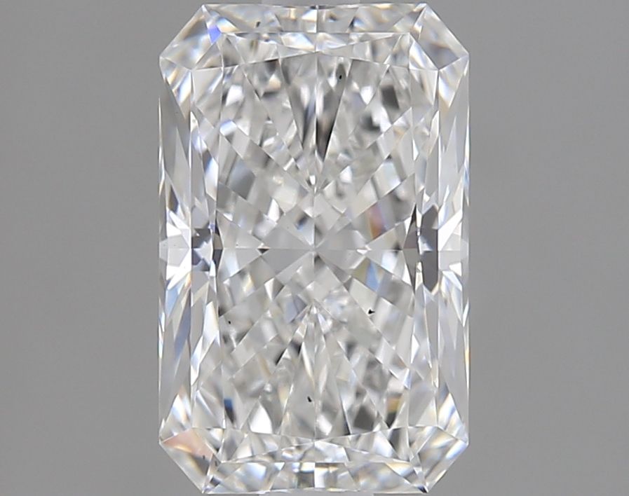 1.52 ct. radiant Lab Grown Diamond front image