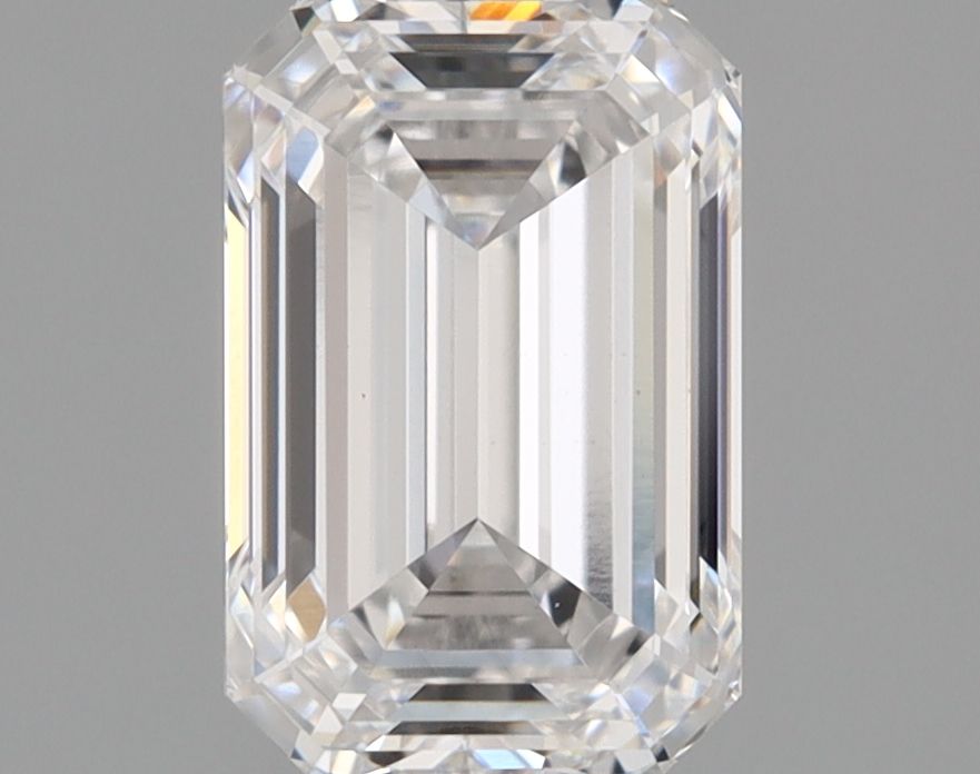 1.08 ct. emerald Lab Grown Diamond front image