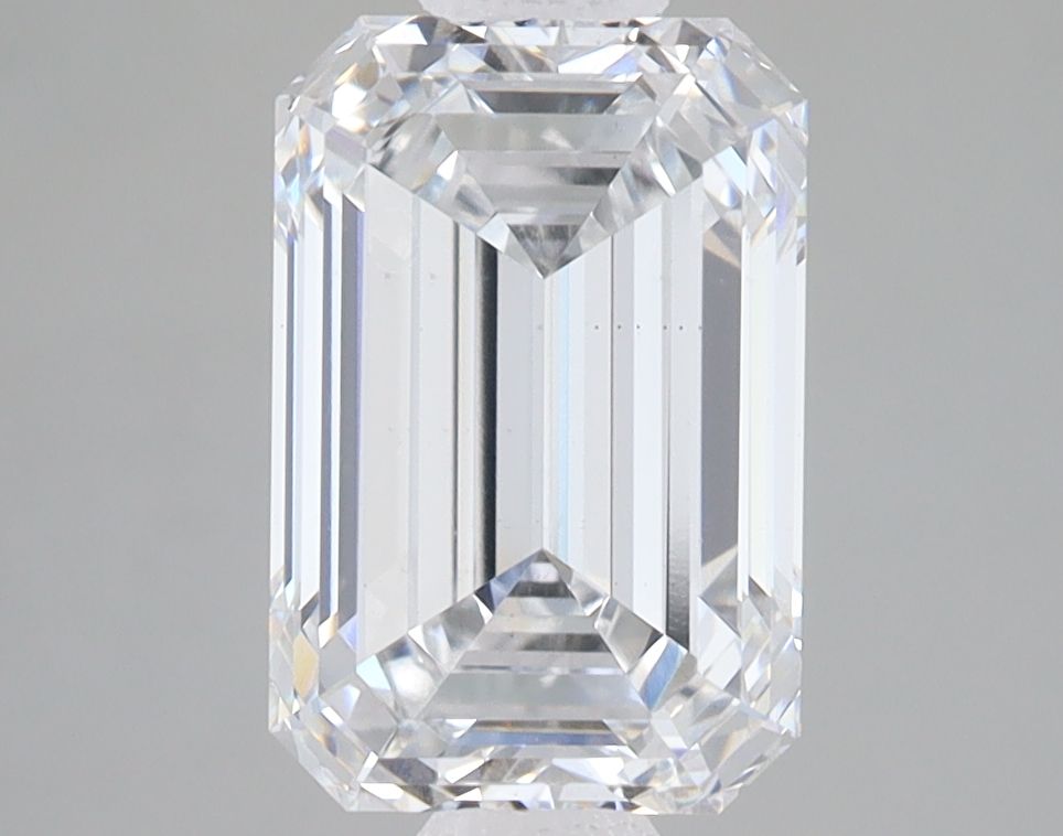 2.93 ct. emerald Lab Grown Diamond front image
