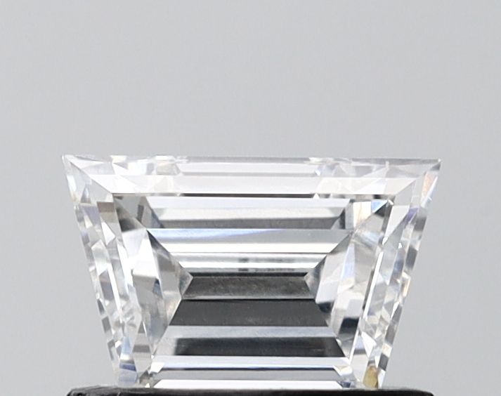 0.7 ct lab-grown Trapezoid Diamond