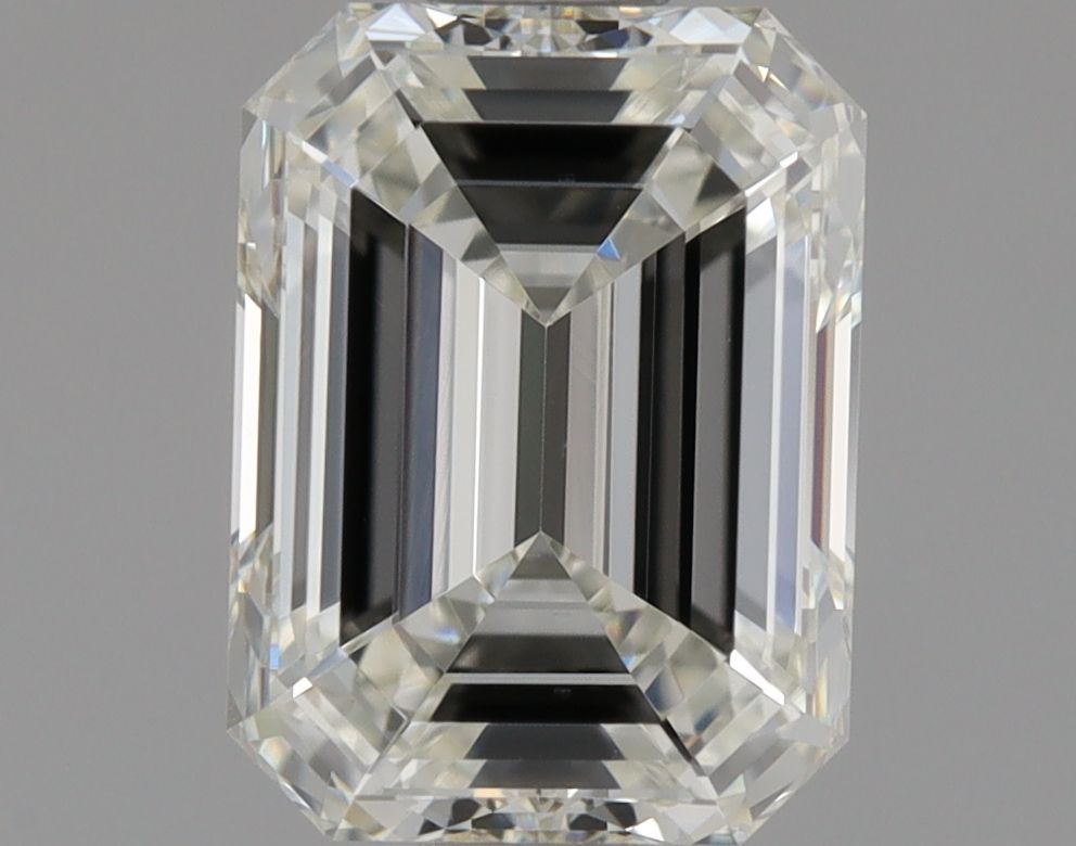 0.85 ct Emerald diamond