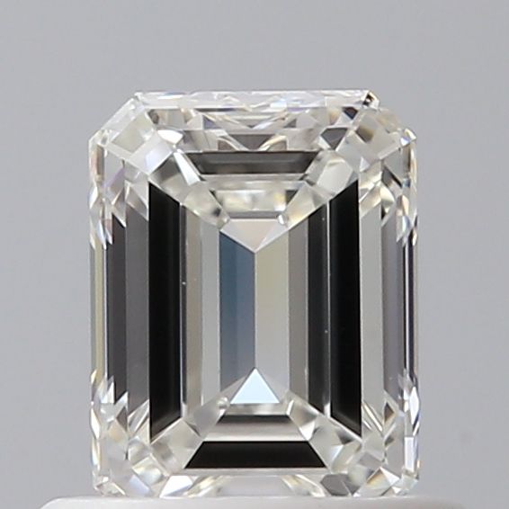 0.71 ct Emerald diamond