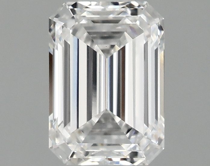 1.06 ct. emerald Lab Grown Diamond front image