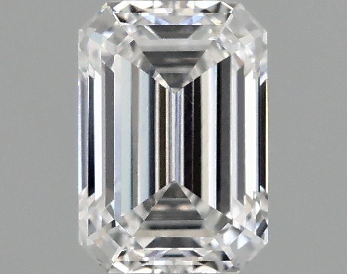 1.08 ct. emerald Lab Grown Diamond front image