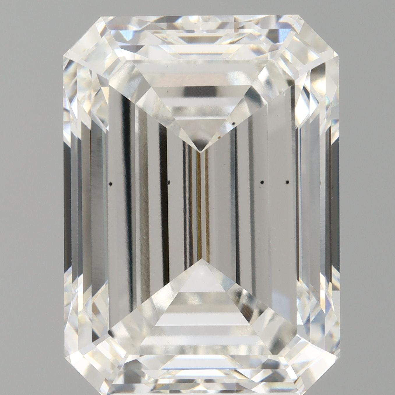 5.50 ct. emerald Lab Grown Diamond front image