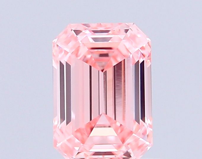 1.05 ct. emerald Lab Grown Diamond front image