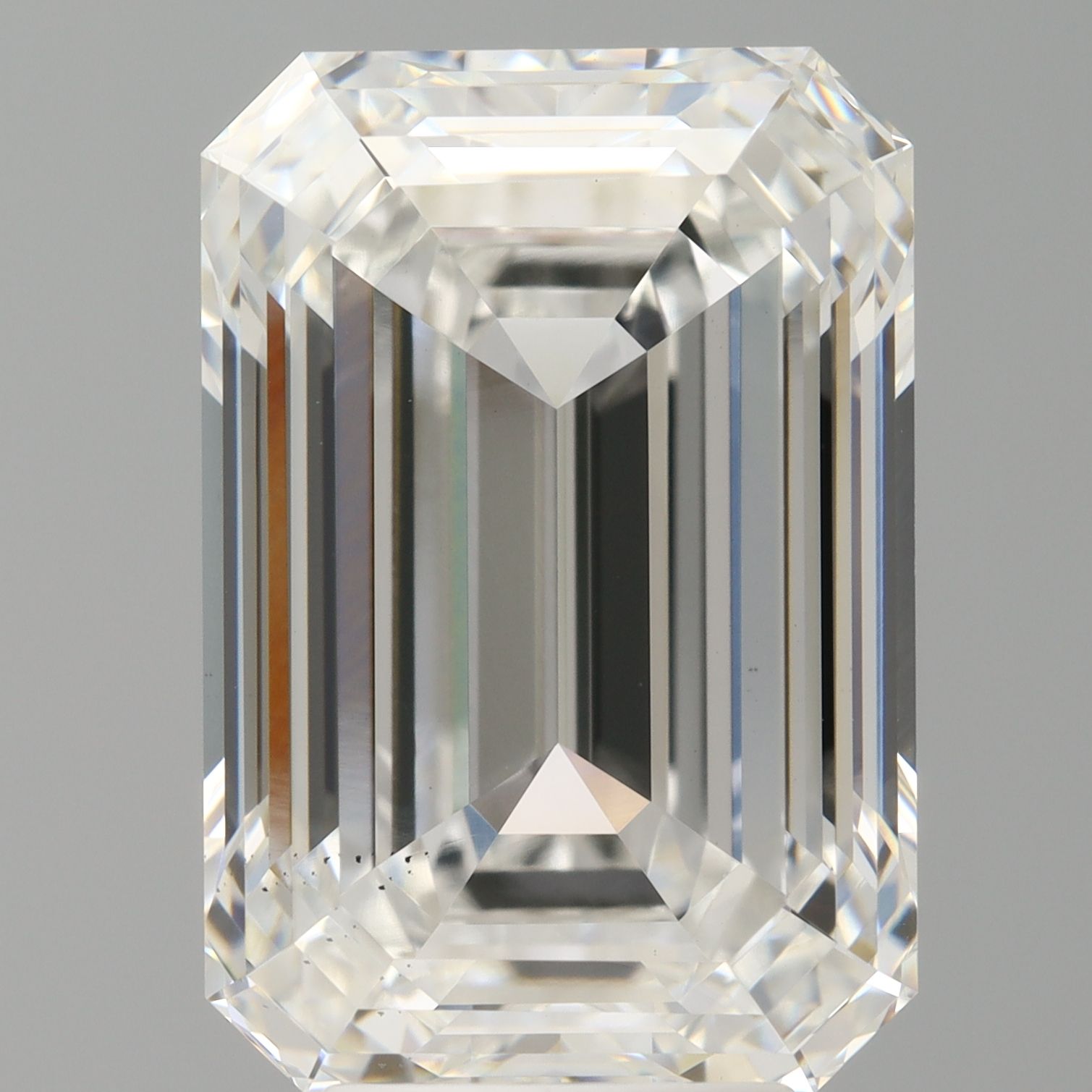 6.60 ct. emerald Lab Grown Diamond front image