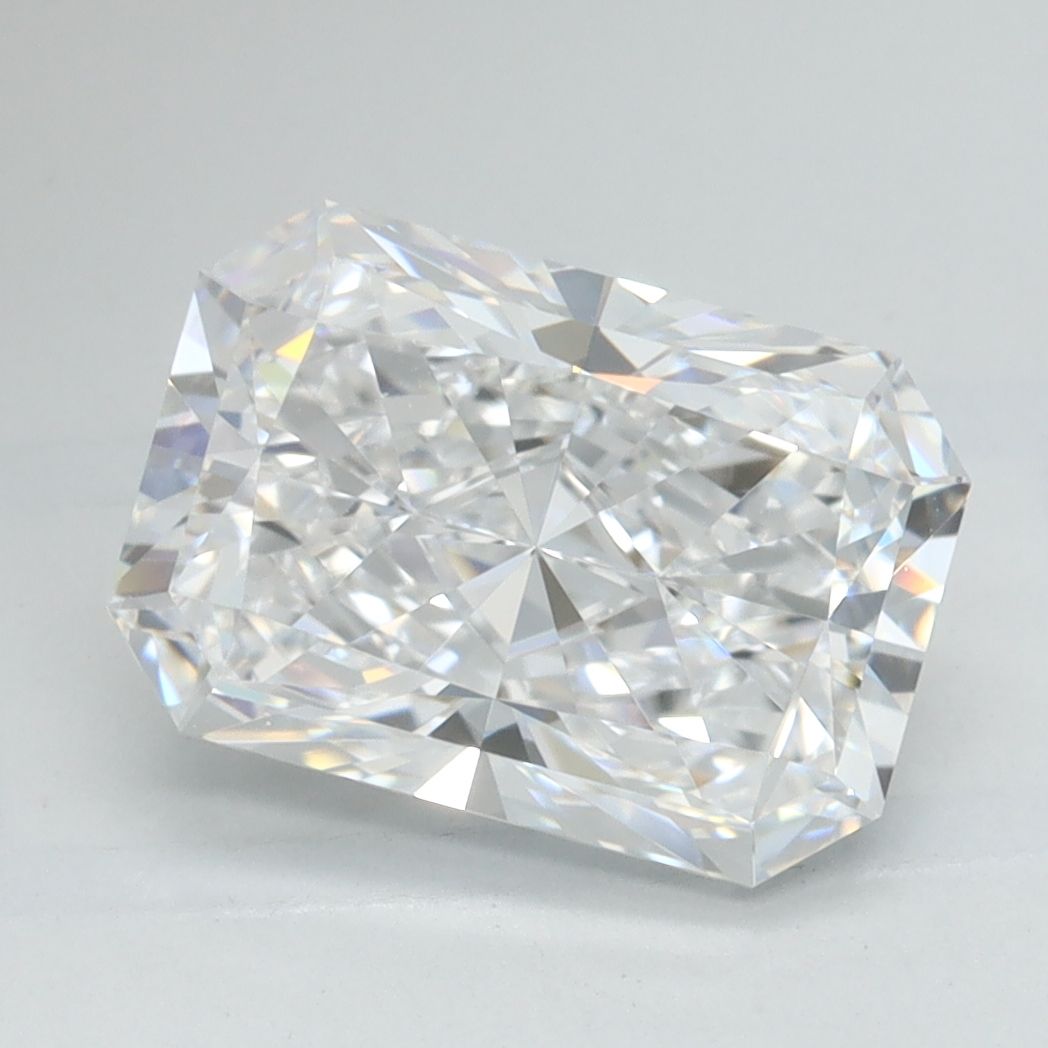 2.45 ct. radiant Lab Grown Diamond front image