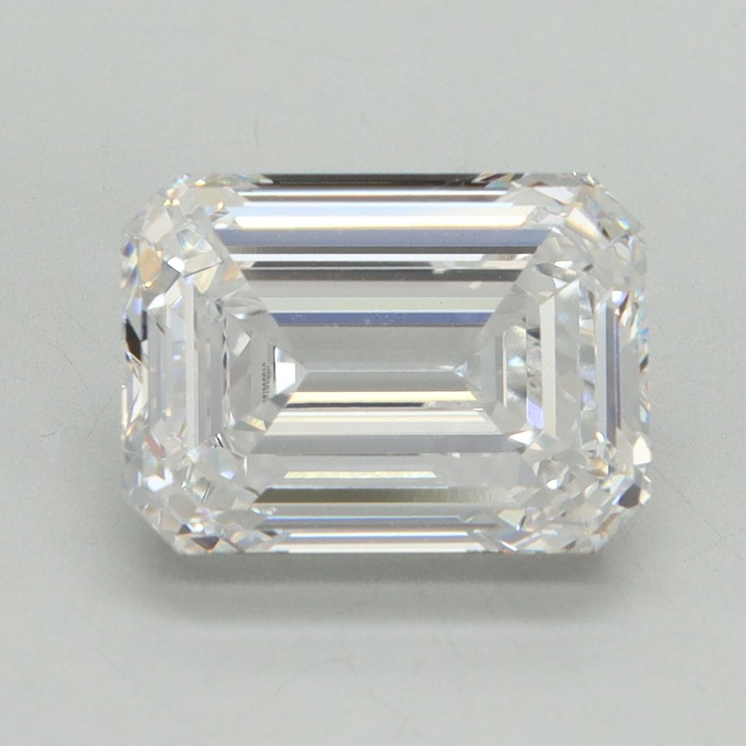 4.01 ct. emerald Lab Grown Diamond front image