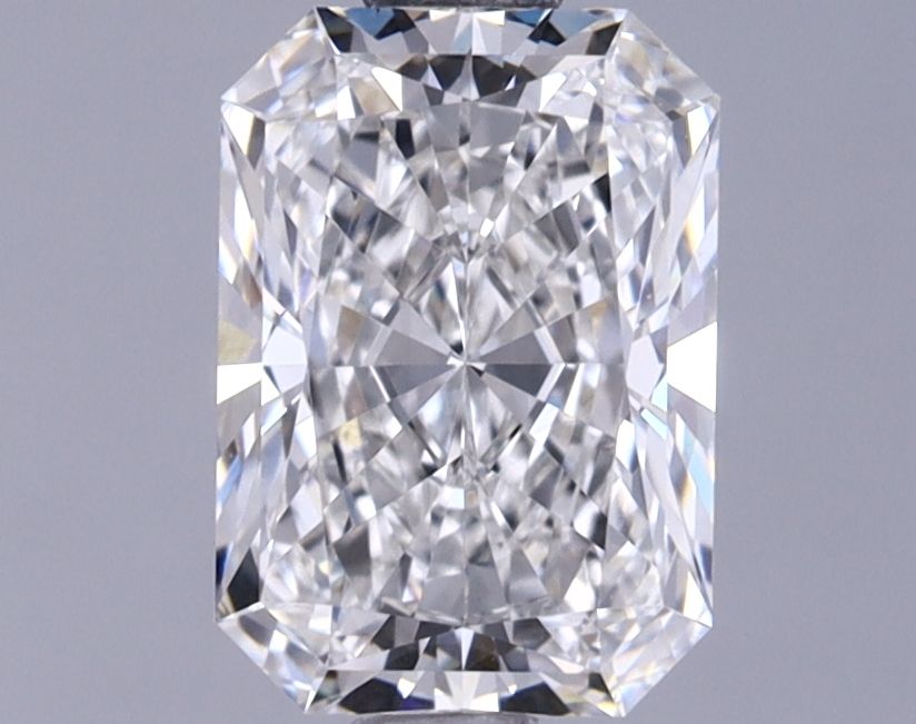 1.18 ct lab-grown Radiant Diamond