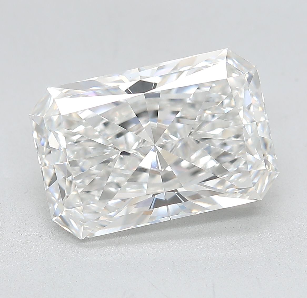 4.19 ct. radiant Lab Grown Diamond front image