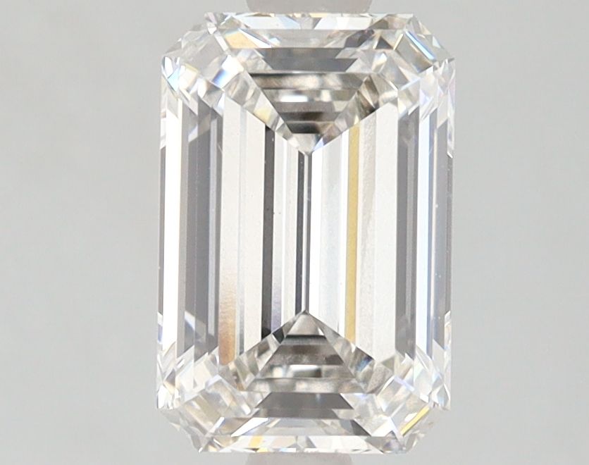 1.72 ct. emerald Lab Grown Diamond front image