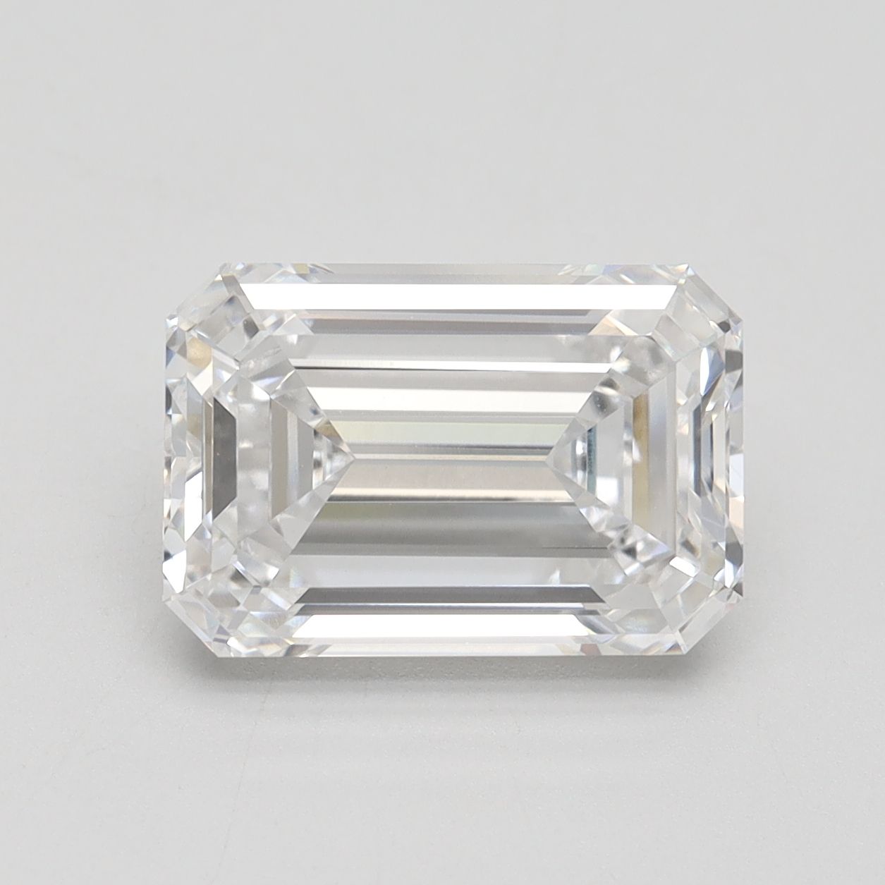 4.25 ct. emerald Lab Grown Diamond front image