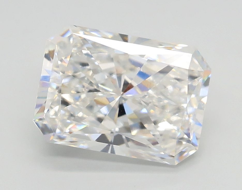 2.51 ct. radiant Lab Grown Diamond front image