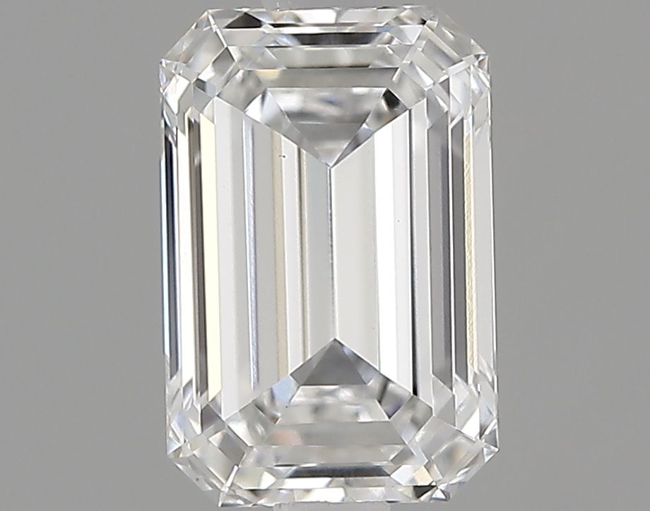 1.35 ct. emerald Lab Grown Diamond front image
