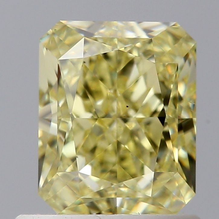 1.01 ct Radiant diamond