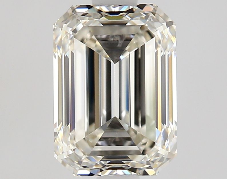 1.40 ct Emerald diamond