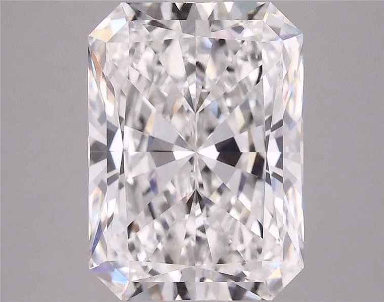 3.10 ct Radiant diamond