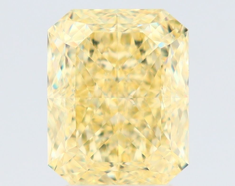 3.51 ct Radiant diamond