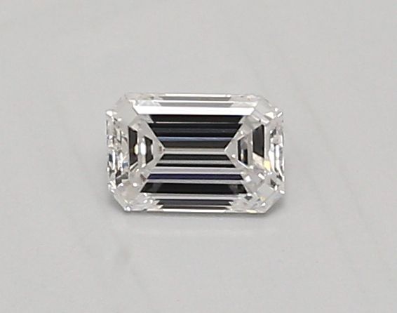 0.4 ct lab-grown Emerald Diamond