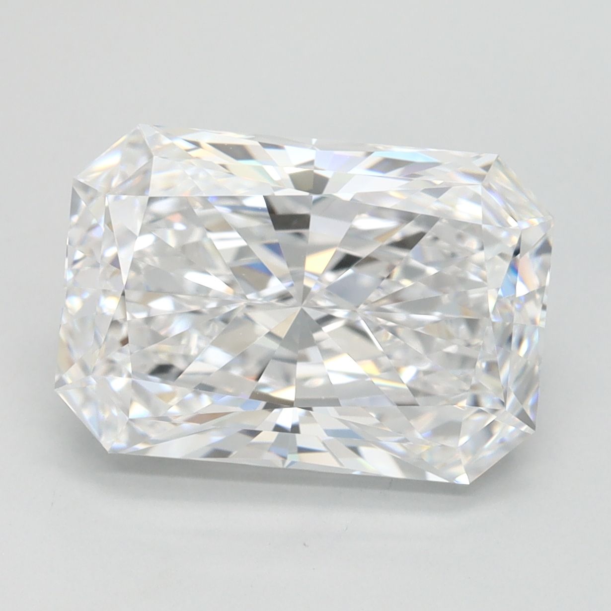 3.87 ct. radiant Lab Grown Diamond front image