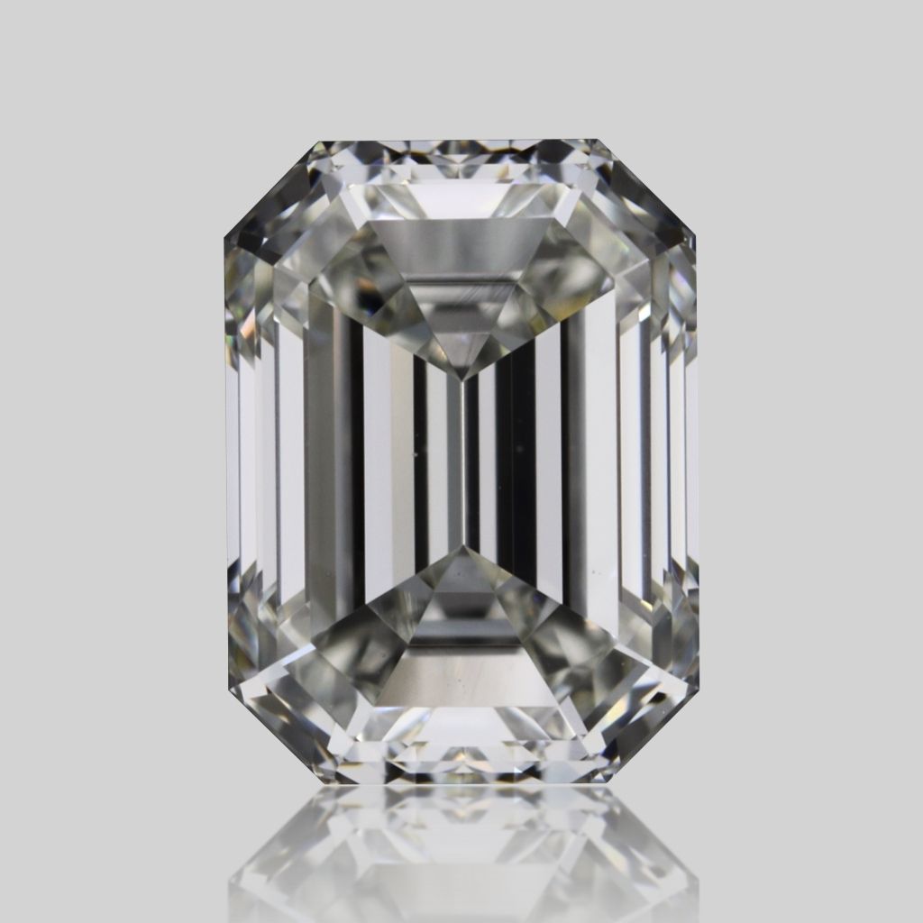 0.90 ct Emerald diamond