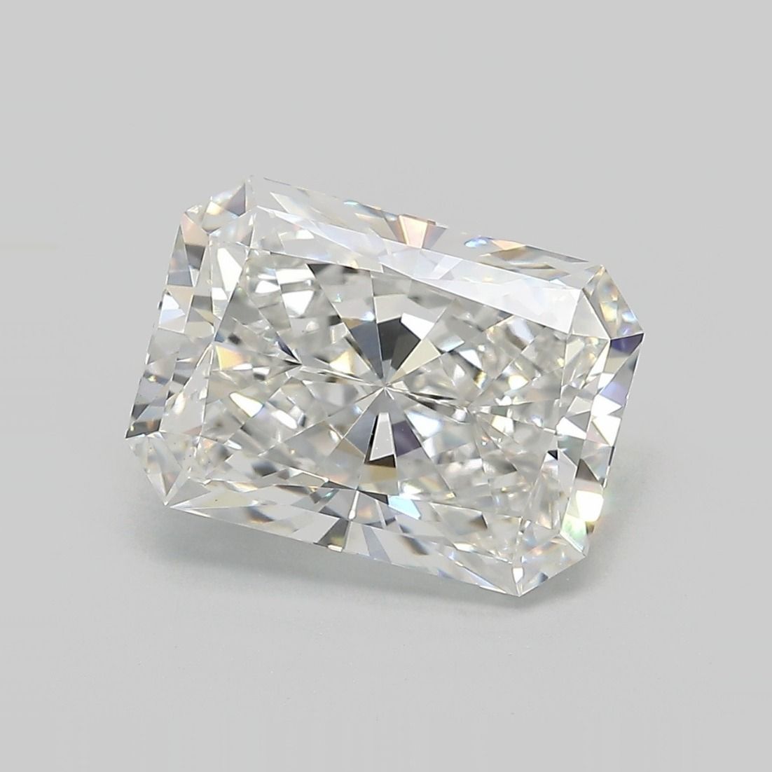 4.09 ct. radiant Lab Grown Diamond front image
