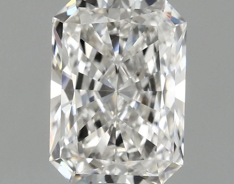 1.07 ct. radiant Lab Grown Diamond front image