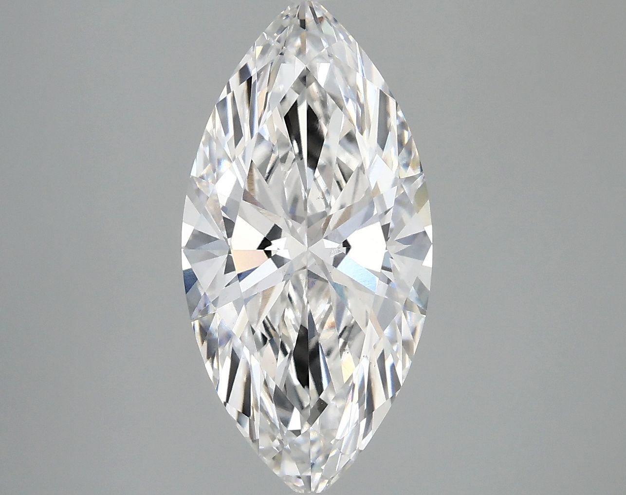 3.04 carat e VS2 EX Cut IGI marquise diamond