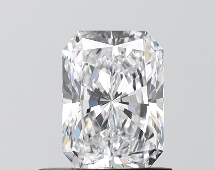 0.97 ct lab-grown Radiant Diamond