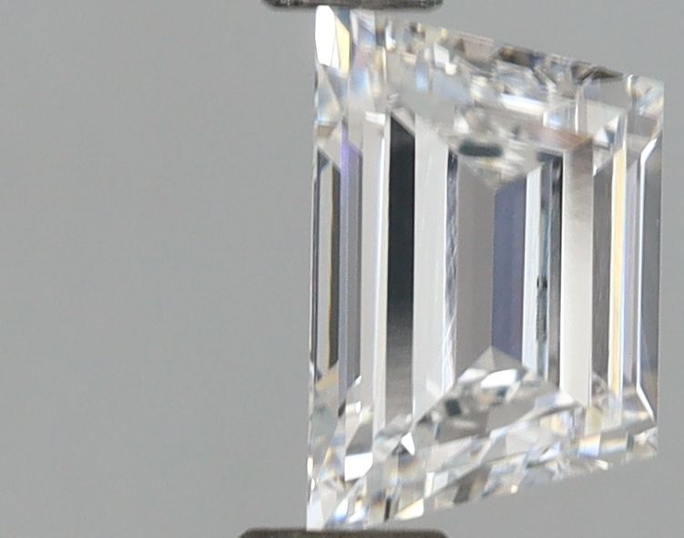 0.63 ct lab-grown Trapezoid Diamond