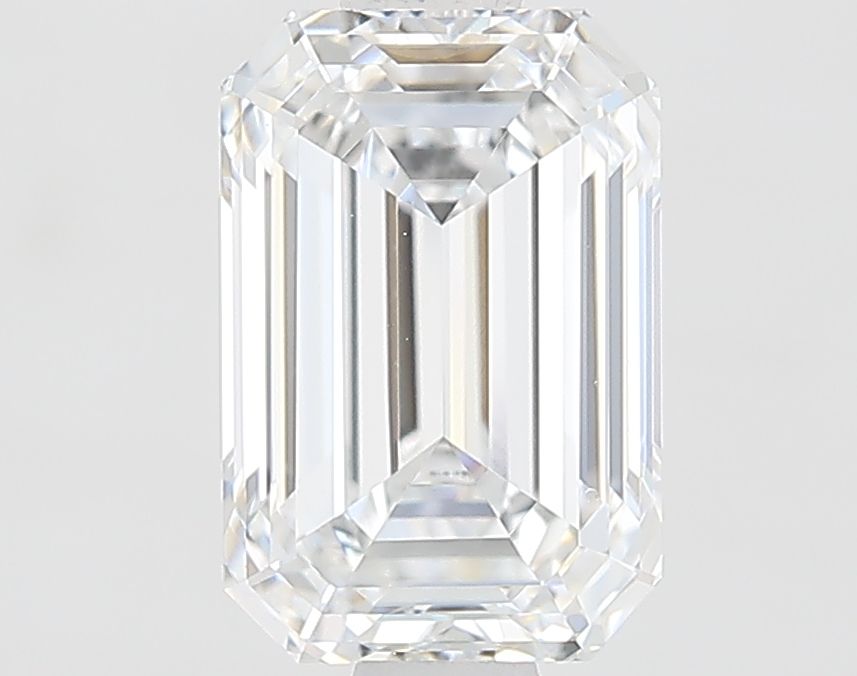 1.38 ct. emerald Lab Grown Diamond front image