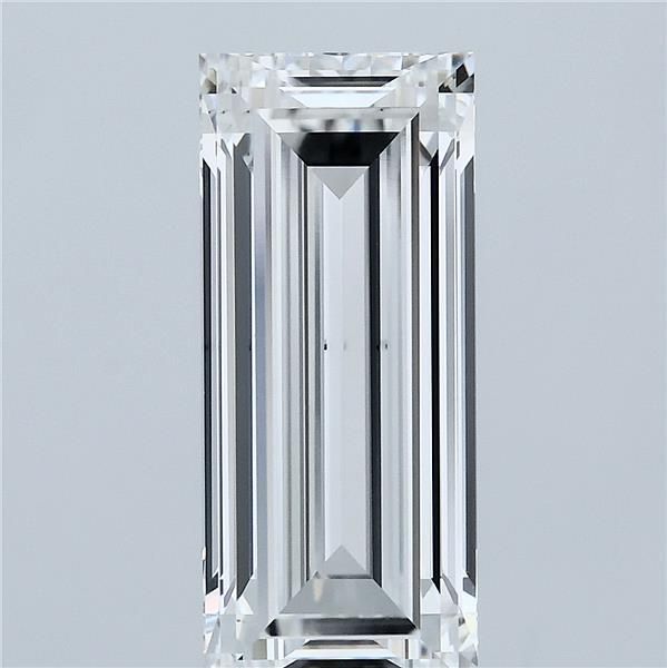 3.73 ct lab-grown Baguette Diamond