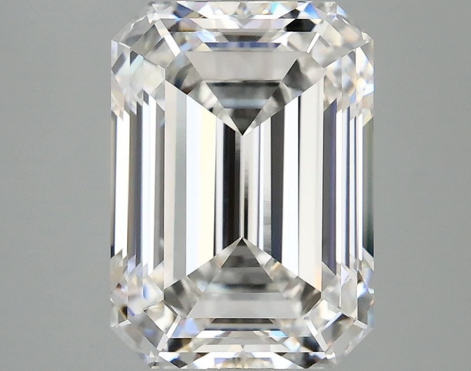 4.10 ct. emerald Lab Grown Diamond front image