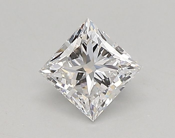 0.47 ct lab-grown Princess Diamond