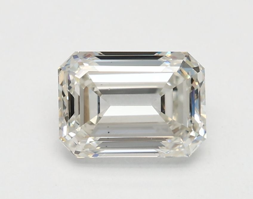 0.90 ct. emerald Lab Grown Diamond front image