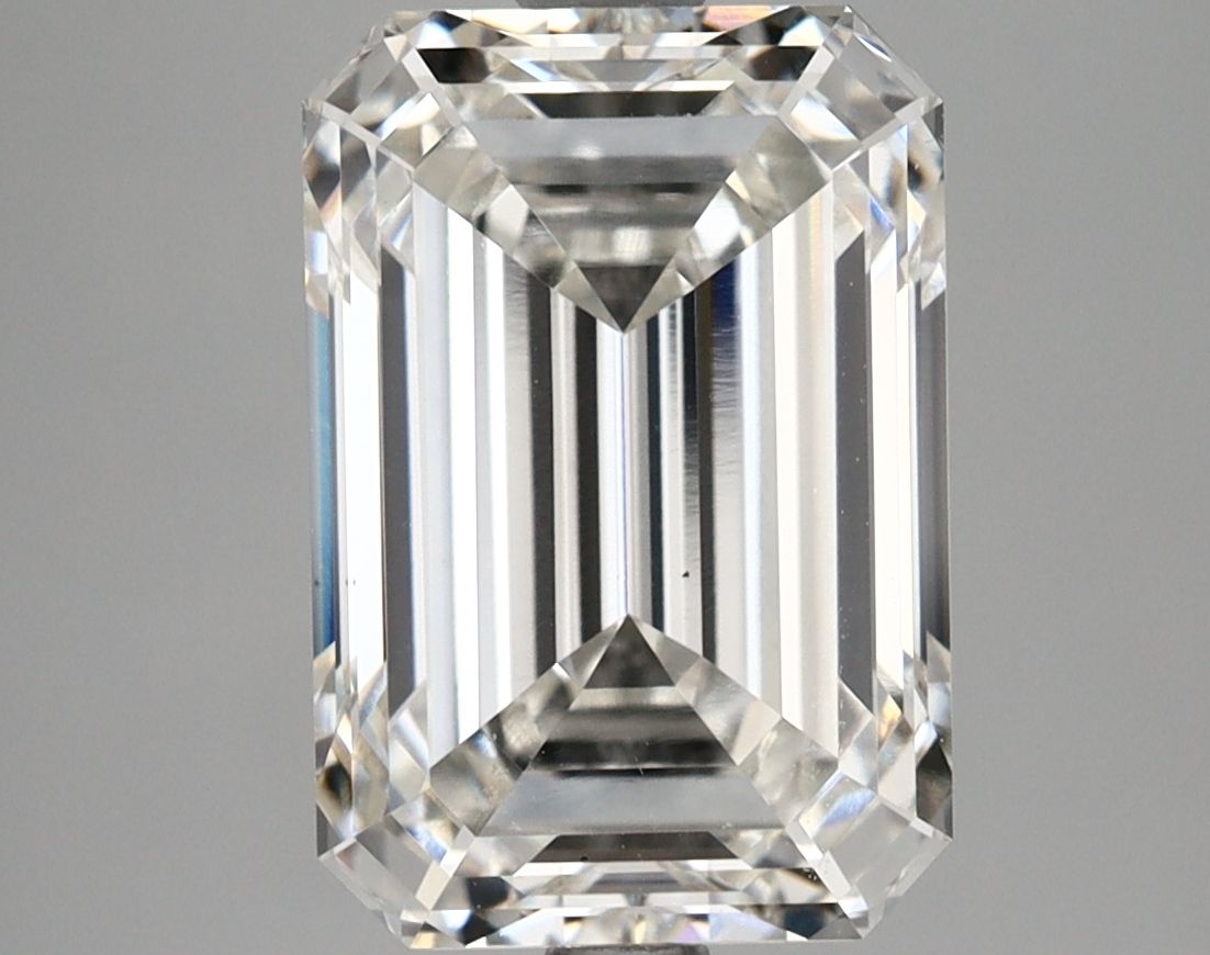 4.64 ct. emerald Lab Grown Diamond front image