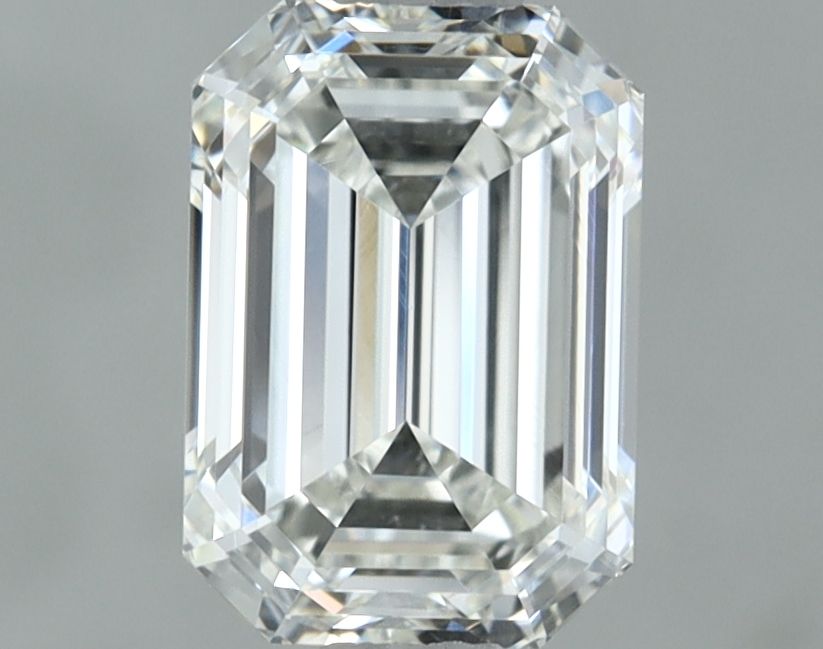 1.21 ct Emerald diamond