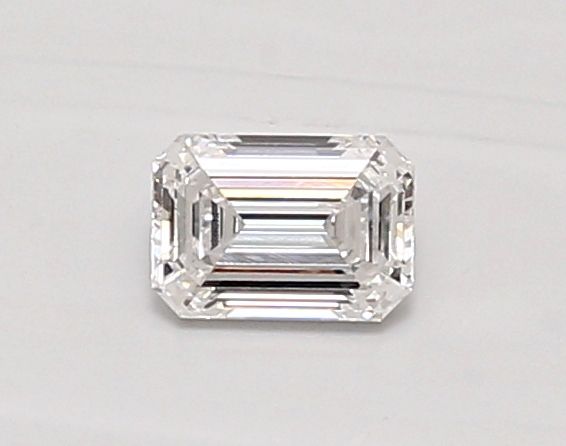 0.44 ct lab-grown Emerald Diamond