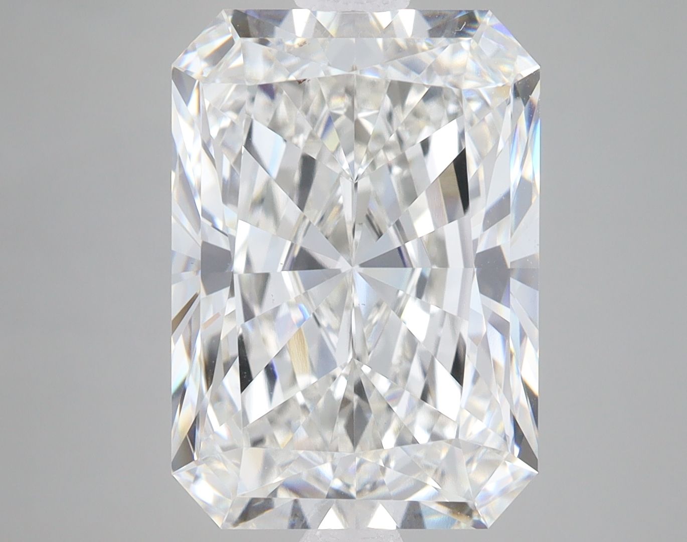 8.56 ct. radiant Lab Grown Diamond front image