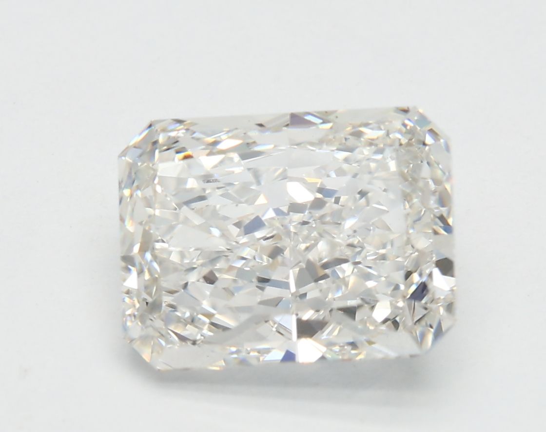 2.55 ct. radiant Lab Grown Diamond front image