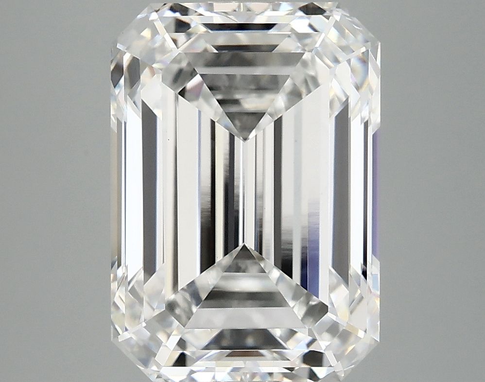 5.10 ct. emerald Lab Grown Diamond front image