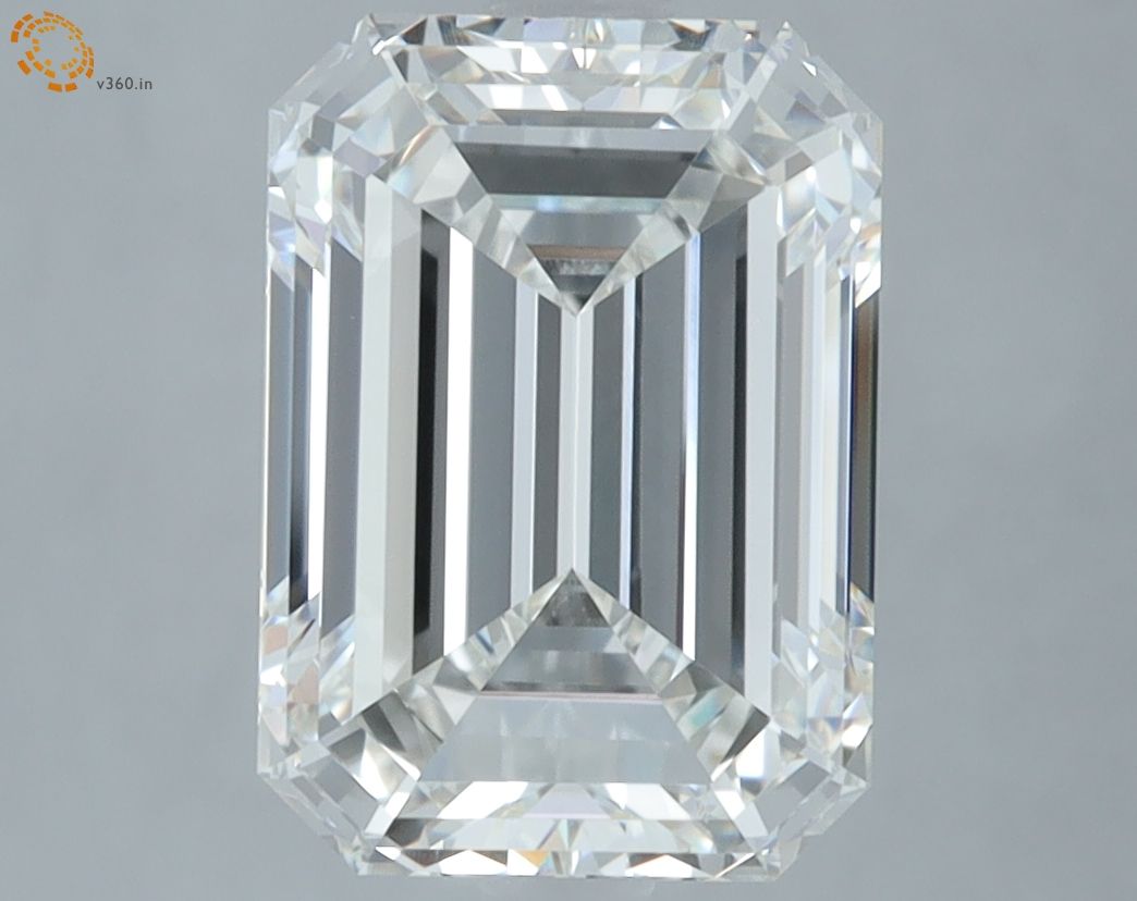 4.17 ct. emerald Lab Grown Diamond front image